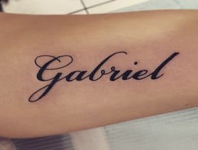 Tatuajes de nombres Gabriel 